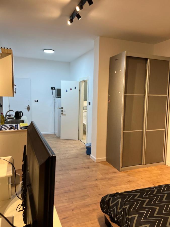 גיא ברוזמרין Apartment Eilat Bagian luar foto