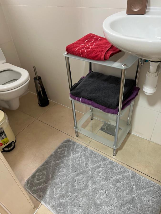 גיא ברוזמרין Apartment Eilat Bagian luar foto